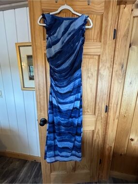 Donna Morgan Blue Ombre Stripe Maxi Dress